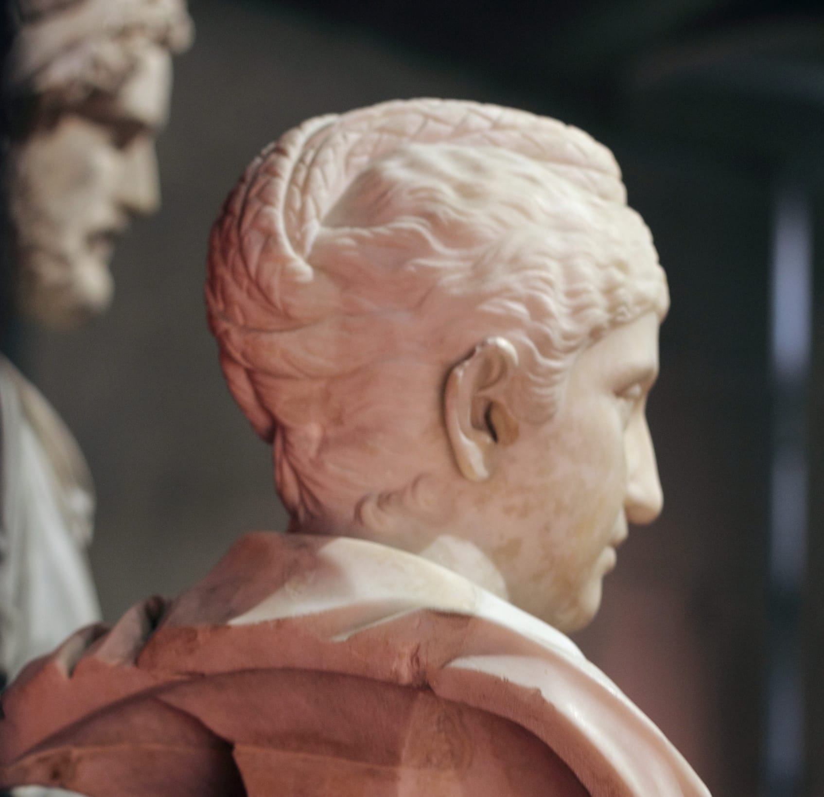 Bust of Faustina in the Musei Capitolini (side view; note the distinctive hairstyle)