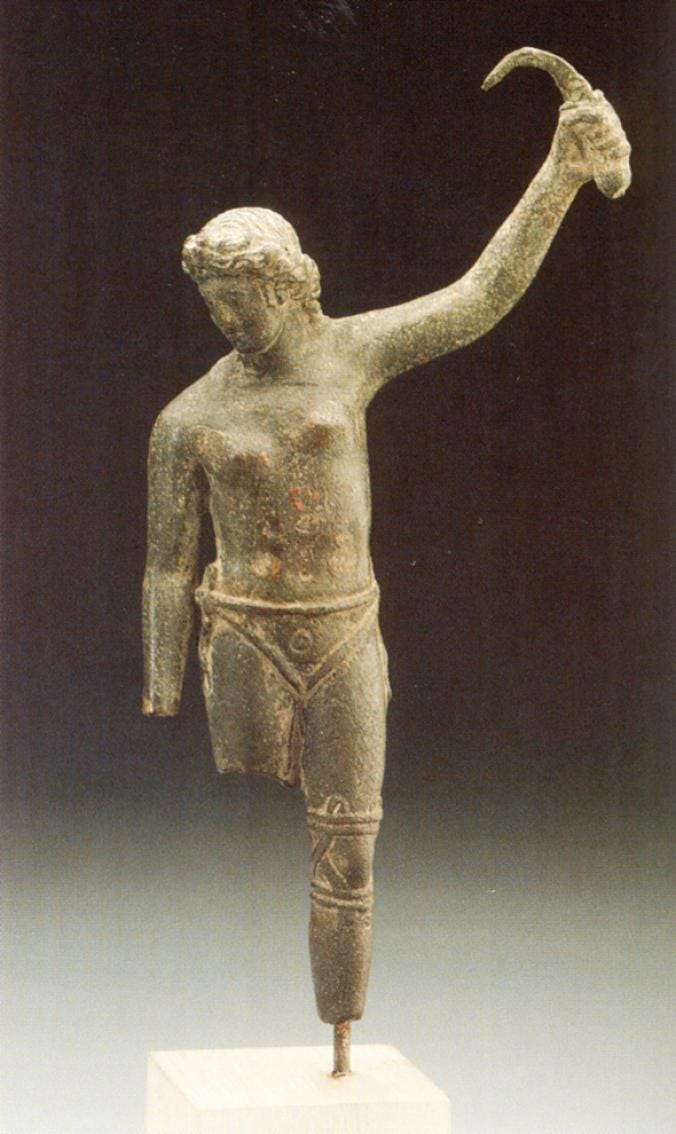 Victorious female gladiator (gladiatrix) brandishing a sica, Hamburg Museum