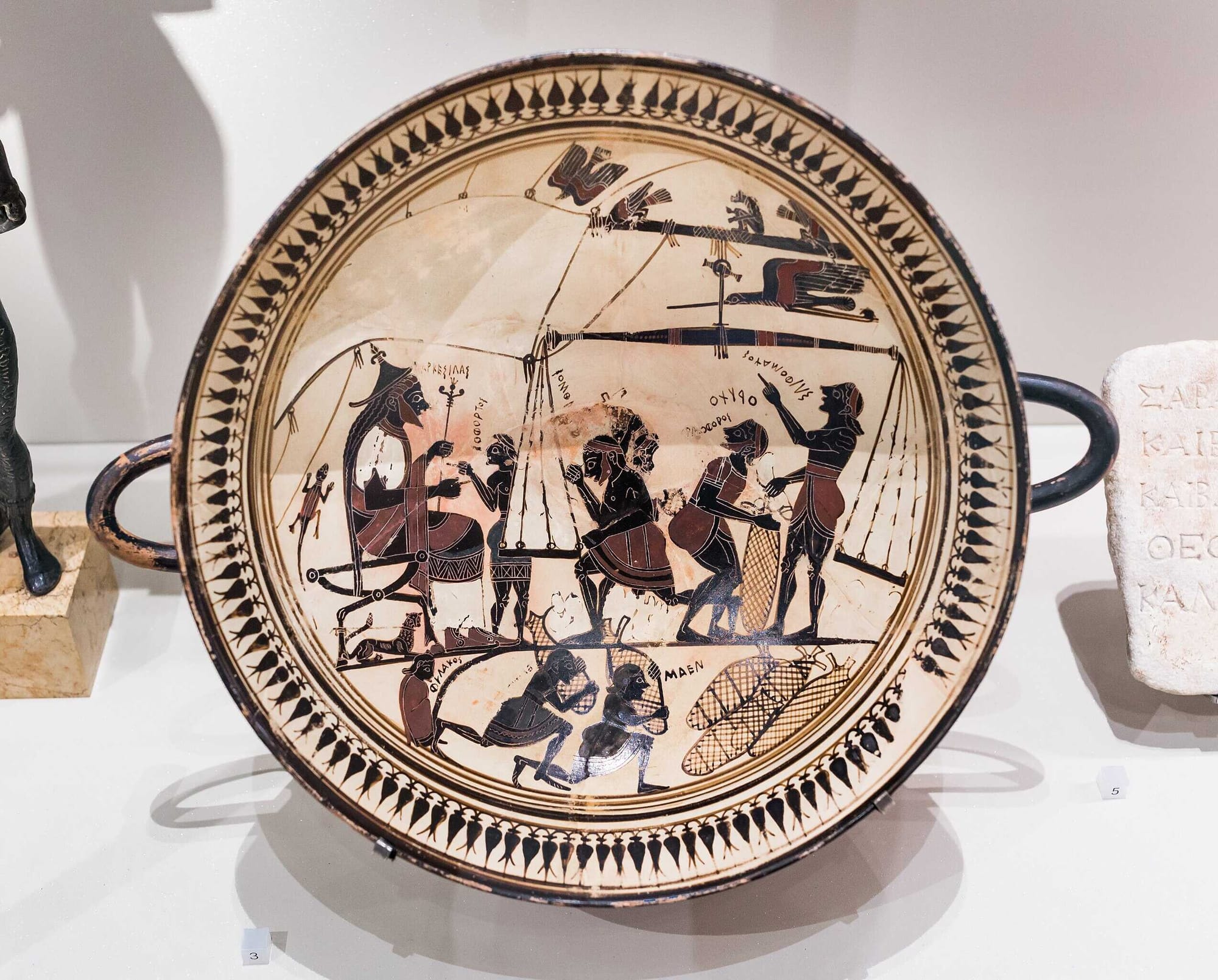 A Laconian kylix depicting King Arkesilas supervising the all-important silphium trade