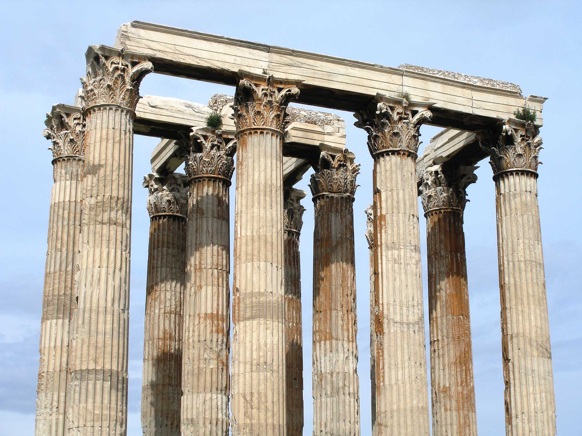 View of the Olympeion in southern Athens, between the Acropolis and the Ilissos River—one of the greatest temples of Zeus and, as Vitruvius noted, among the most famous marble buildings ever built
