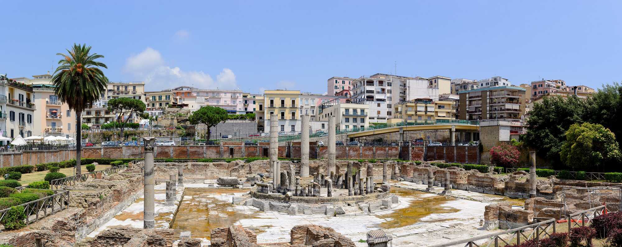  Ancient Roman market place (Macellum) and so-called Serapis temple, Pozzuoli, Campania, Italy.