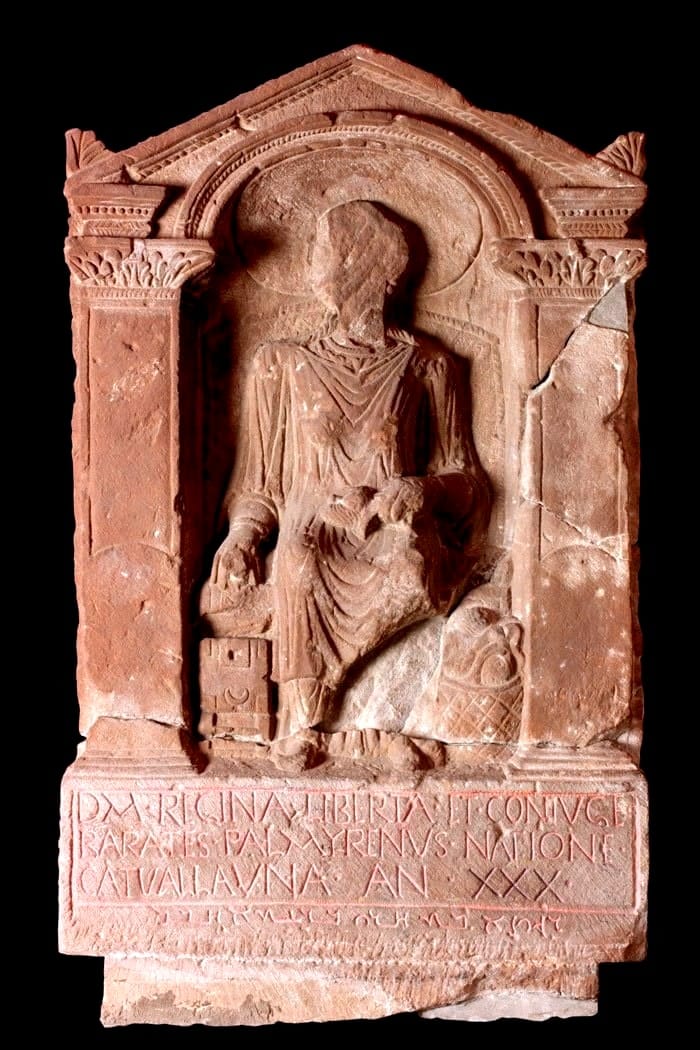 Regina's Tombstone: a relief portrait with inscriptions in Latin and Palmyrene